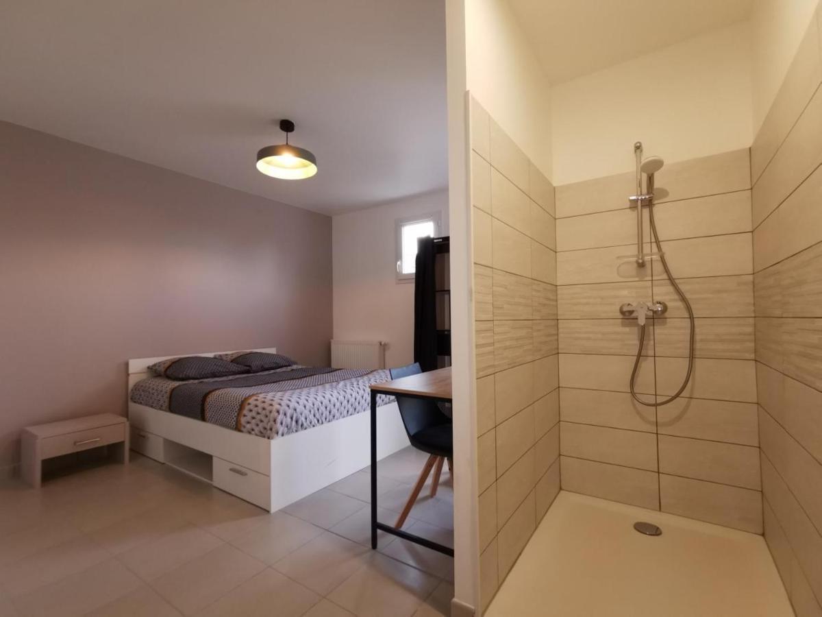 Villa 5 Chambres - 3 Salles De Bain Etampes-sur-Marne 外观 照片