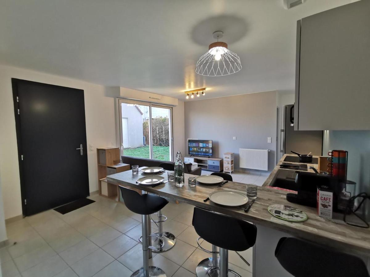 Villa 5 Chambres - 3 Salles De Bain Etampes-sur-Marne 外观 照片