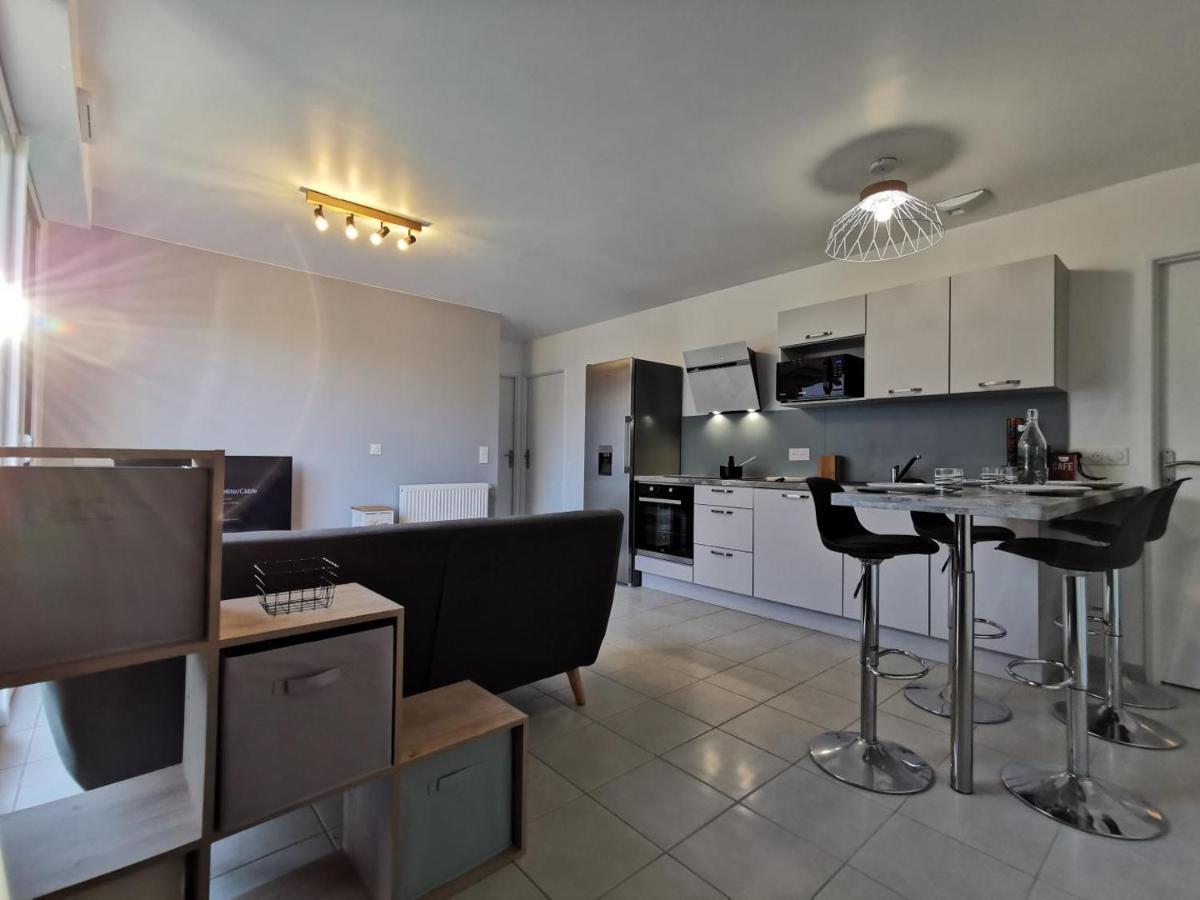 Villa 5 Chambres - 3 Salles De Bain Etampes-sur-Marne 外观 照片