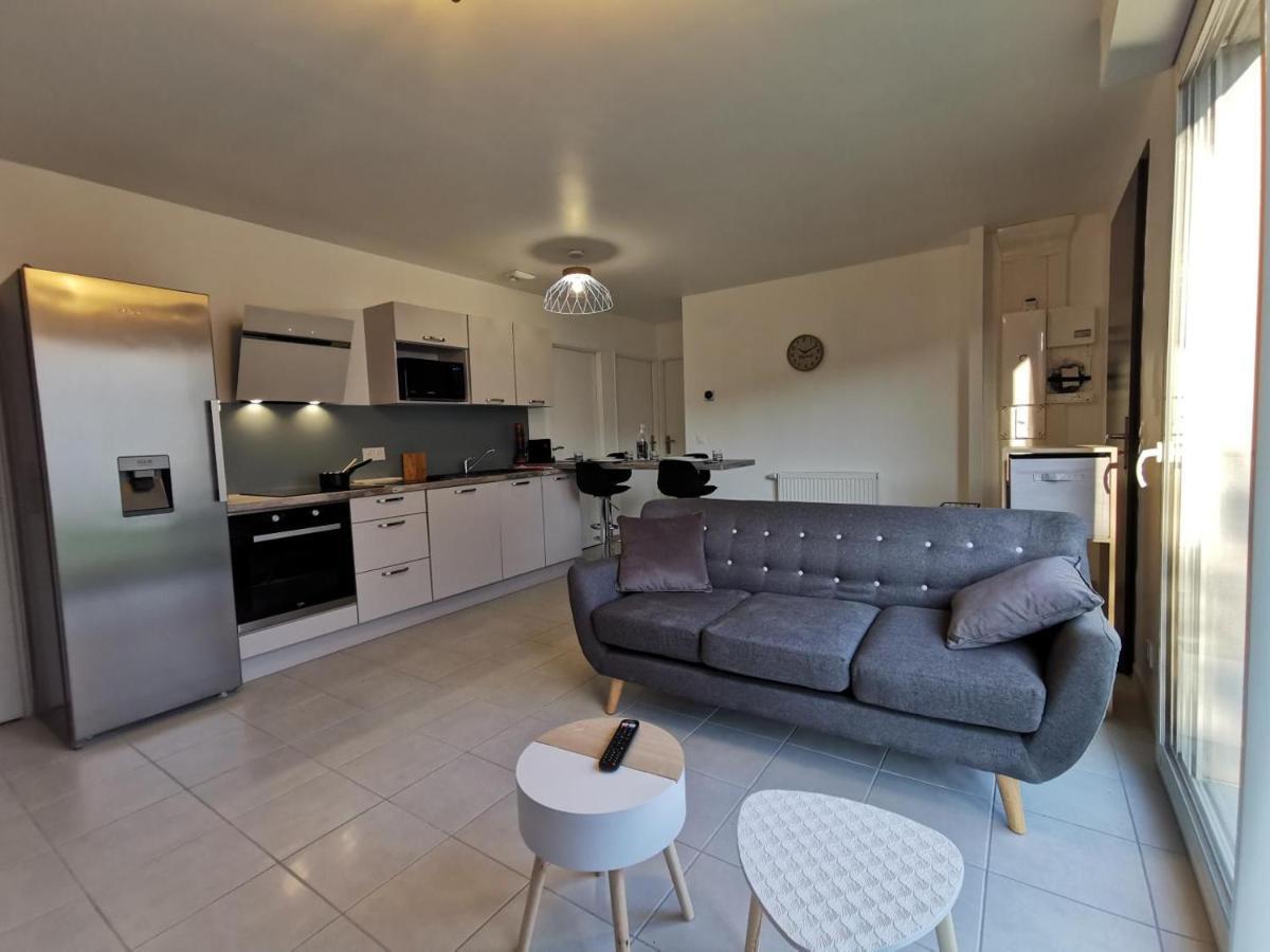 Villa 5 Chambres - 3 Salles De Bain Etampes-sur-Marne 外观 照片
